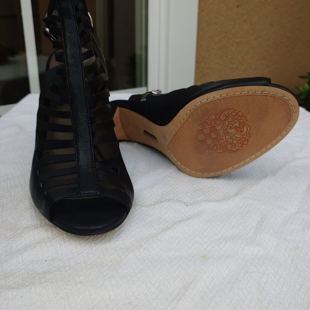 Shoes - Picture 3 of 3